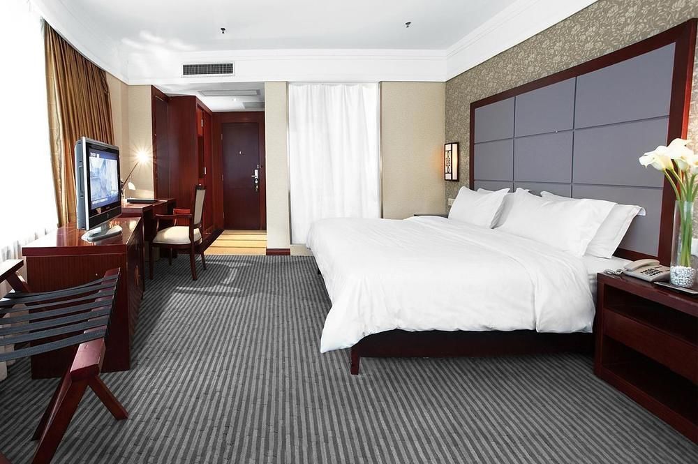 Paco Hotel Gangding Metro Guangzhou-Free Shuttle Bus Fir Canton Fair Exterior foto